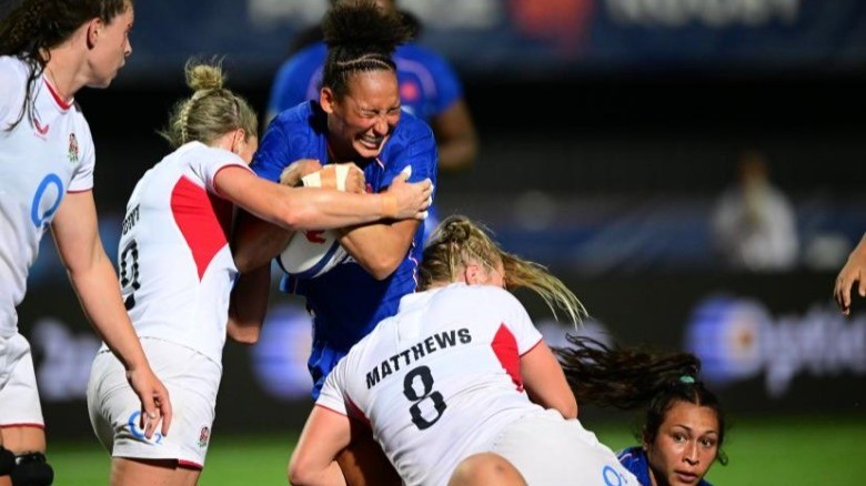 Défaite des Bleues face aux Red Roses — Match de préparation à la Coupe du monde